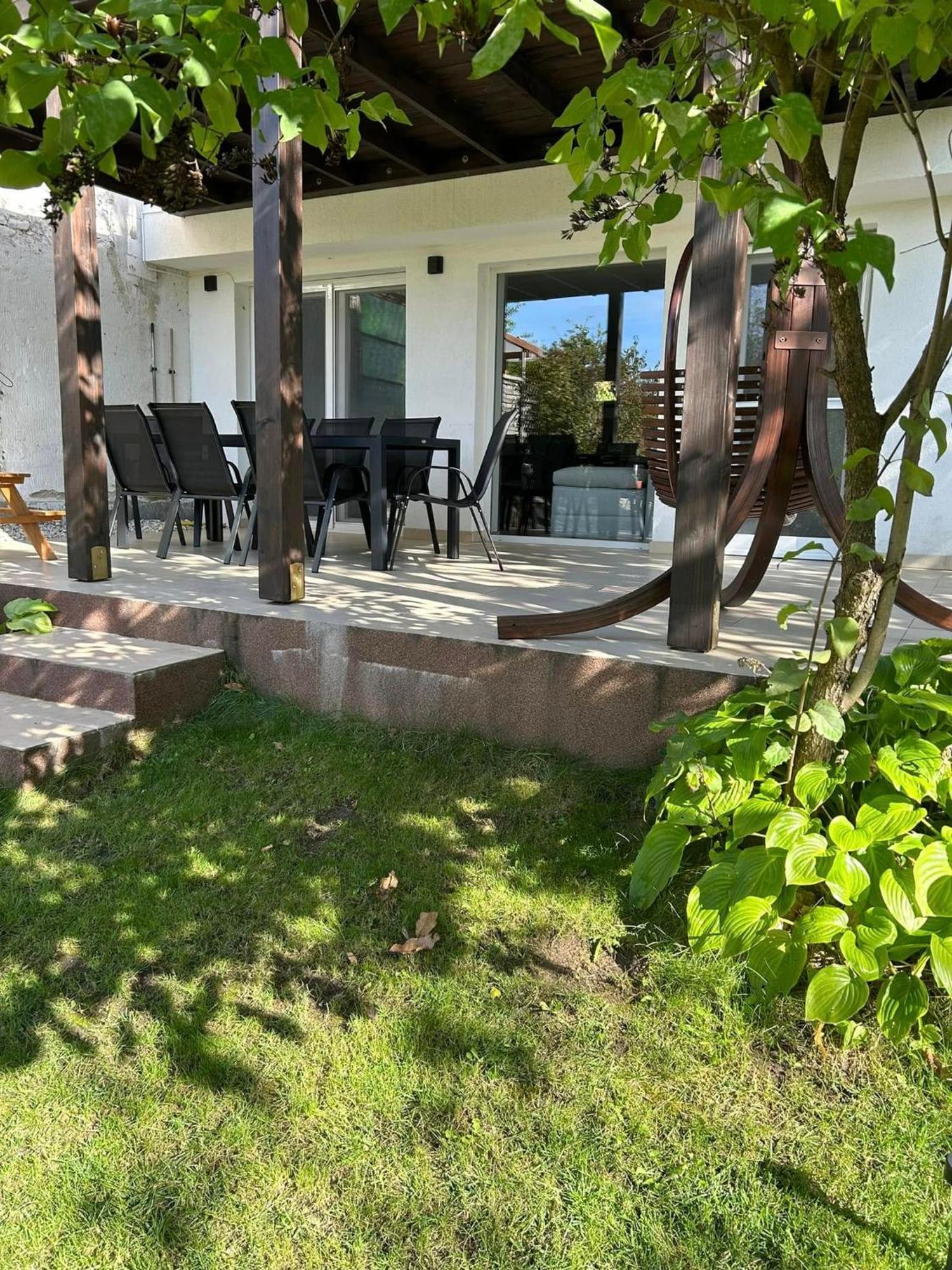 Sun&Fun Vendeghaz Villa Balatonakarattya Exterior photo